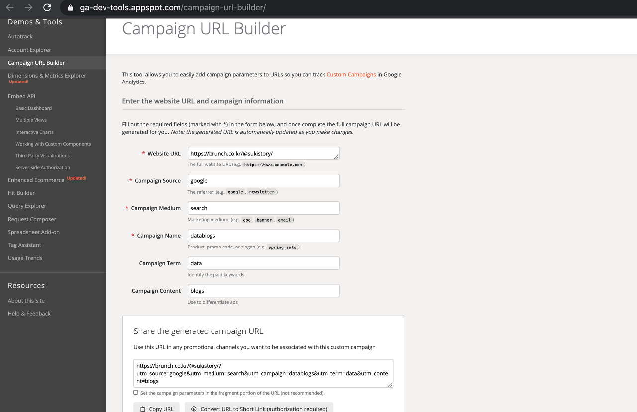 Google Analytics Campaign URL Builder